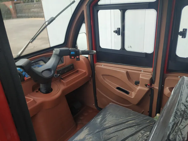 1200W Five Doors 3 Passengers Electric Tricycle