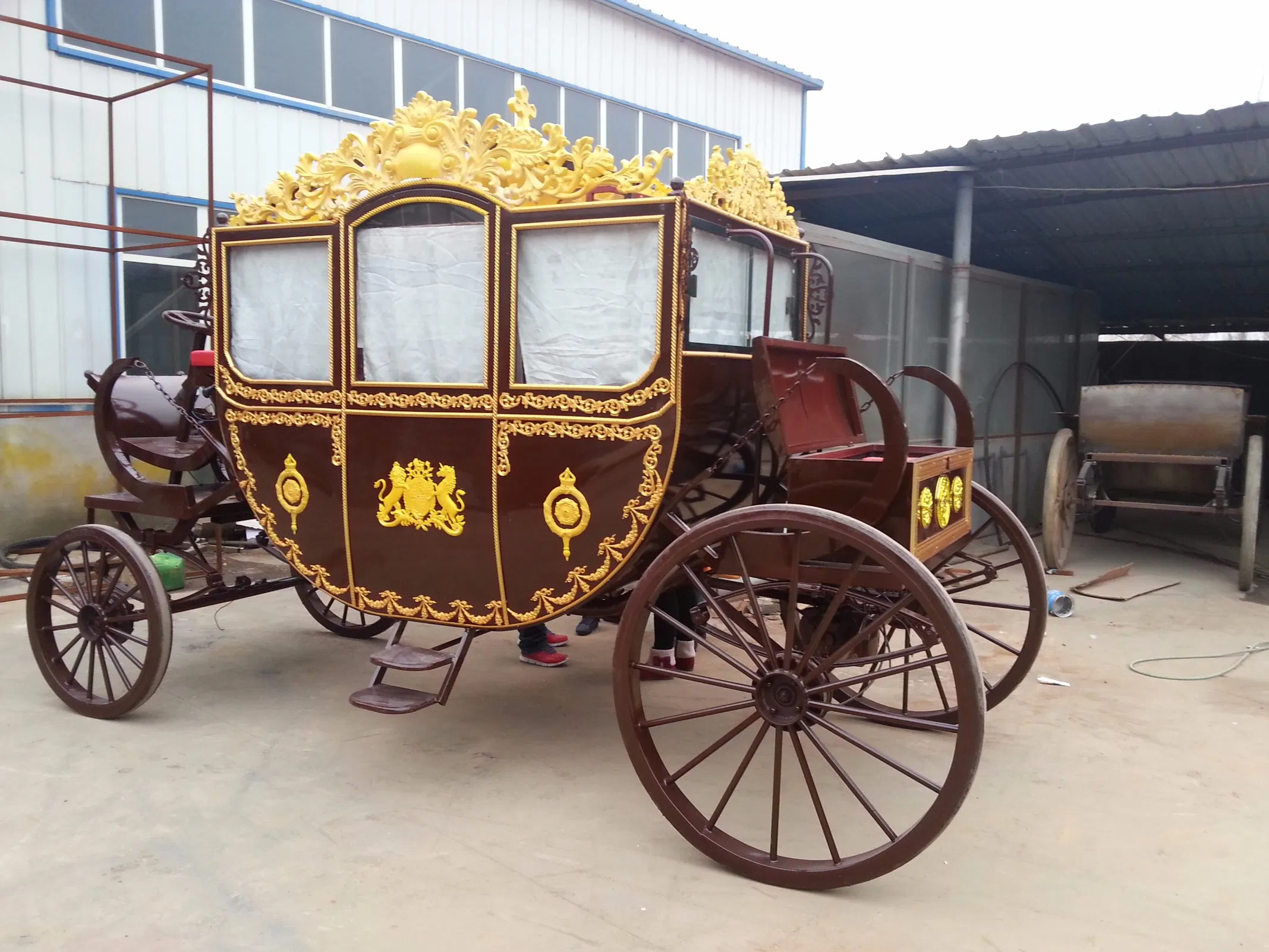 Top Quality 4 Wheel Christmas Horse Carriage Cinderella Carriage