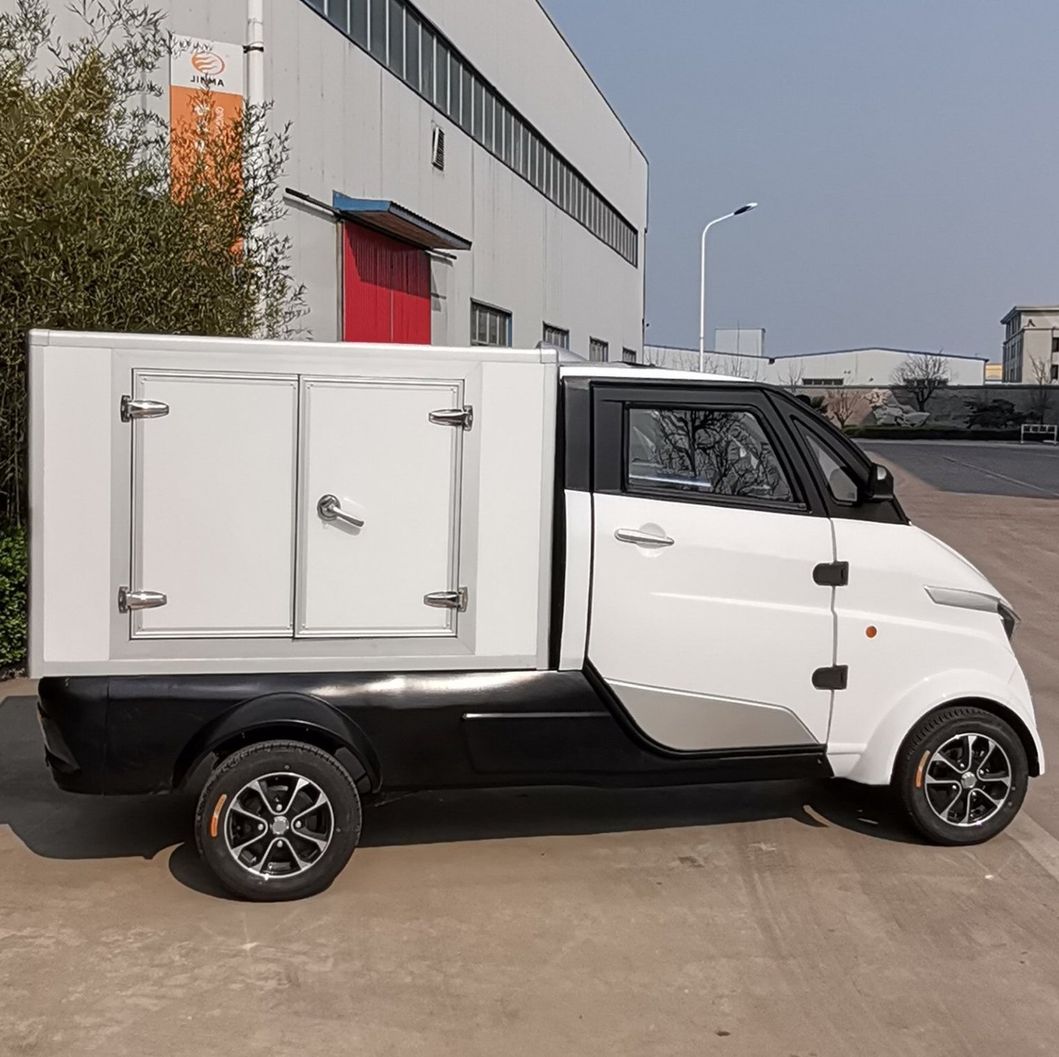 Two Doors 4 Wheels Electric City Cargo Car with L7e Certificate