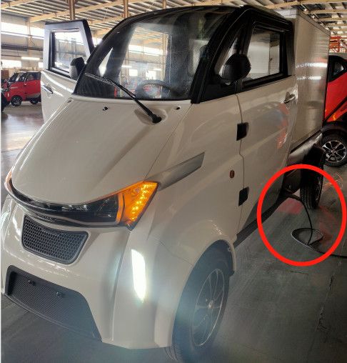Two Doors 4 Wheels Electric City Cargo Car with L7e Certificate